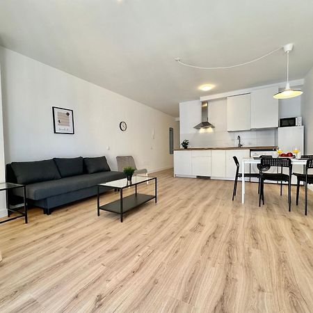 Bluehorizon Haven Apartment Los Abrigos Bagian luar foto